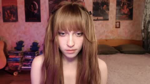 ellie_friendly online show from 05-30-26, 12:19