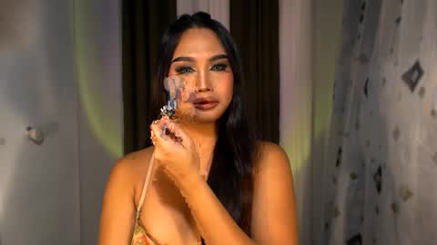 ellie online show from 11-06-25, 06:53