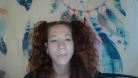 Ellie Hazii online show from 05-06-26, 08:58