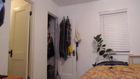 Ellie Rowyn online show from 01-08-26, 01:08