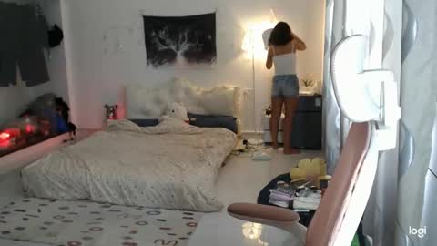 ellieyun online show from 03-06-26, 02:41