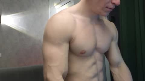 elliot_muscle04 online show from 03-29-26, 05:02
