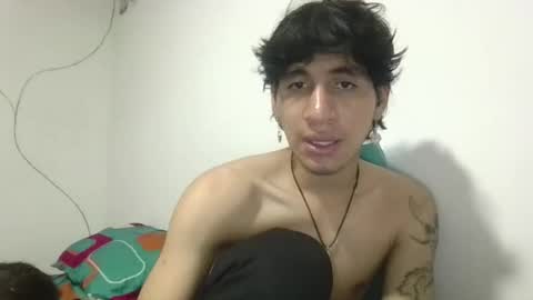 Snapshot of elliotazert chatting on 03-13-26, 04:52 elliotazert online show from 03-13-26, 04:52