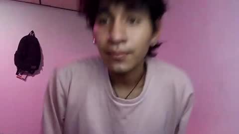 Snapshot of elliotazert chatting on 07-17-26, 03:35 elliotazert online show from 07-17-26, 03:35