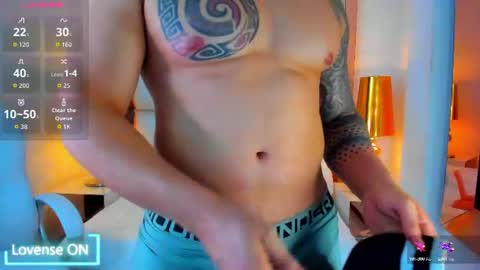 Snapshot of elliott_veelez chatting on 07-16-26, 08:59 E L L I O T V E L E Z online show from 07-16-26, 08:59