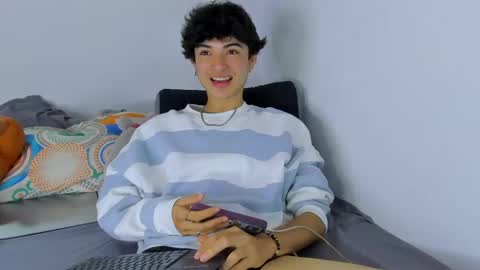 elliotvolkov online show from 04-21-26, 01:42