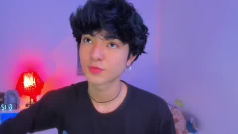 Snapshot of elliotvolkov chatting on 05-30-26, 04:37 elliotvolkov online show from 05-30-26, 04:37