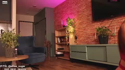 Ellise online show from 07-08-26, 12:37