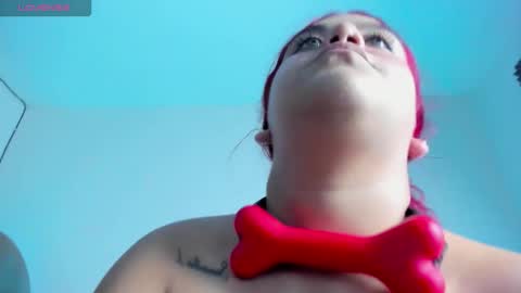 Snapshot of ellope chatting on 11-08-25, 11:03 Ellope online show from 11-08-25, 11:03