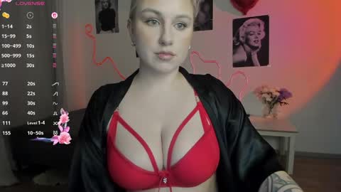 Elly online show from 04-03-26, 06:39