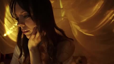 Snapshot of elly_fry chatting on 05-13-26, 06:38 Art Place online show from 05-13-26, 06:38