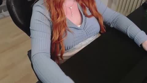 Elly online show from 11-19-25, 07:14