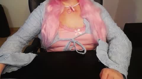 Elly online show from 04-03-26, 06:39