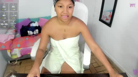 Elly online show from 04-21-26, 09:17