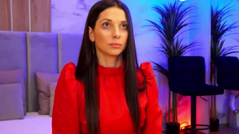 Elly online show from 02-14-26, 07:21