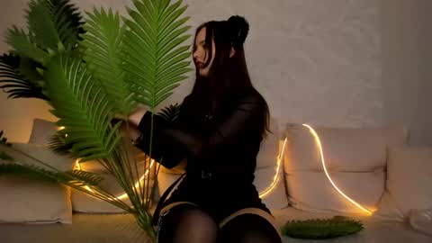 Snapshot of ellymoneyz chatting on 04-30-26, 03:40 ellymoneyz online show from 04-30-26, 03:40