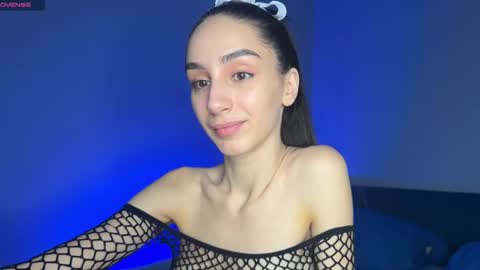 Snapshot of ellzabeth_ellison chatting on 02-24-25, 06:49 Im online Fri Sun Mon Tue Thu Fri Sat3 from 1000 online show from 02-24-25, 06:49