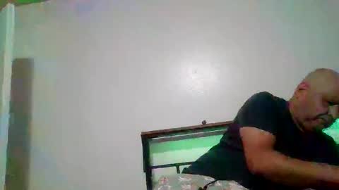 elmario24 online show from 03-25-26, 07:47