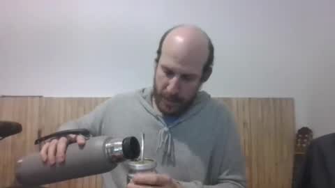 Snapshot of elmatirestrepo chatting on 07-05-26, 08:49 Mati Restrepo online show from 07-05-26, 08:49