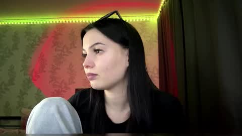 Snapshot of elmermelendes chatting on 02-03-26, 06:35 Tiny online show from 02-03-26, 06:35