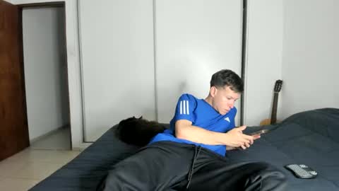 elnenedearg online show from 10-07-25, 01:36