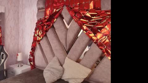 Elodie  online show from 03-16-26, 12:53