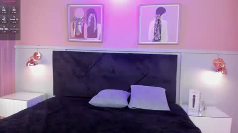 Snapshot of elodie_walker chatting on 06-27-26, 12:22 Elodie online show from 06-27-26, 12:22