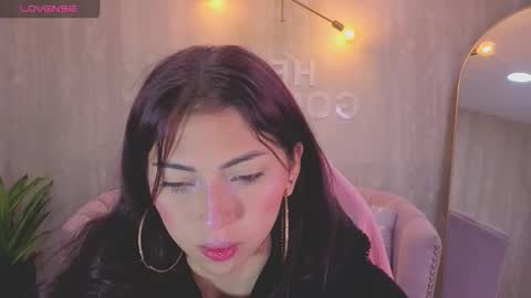 Elody  online show from 01-14-26, 03:12