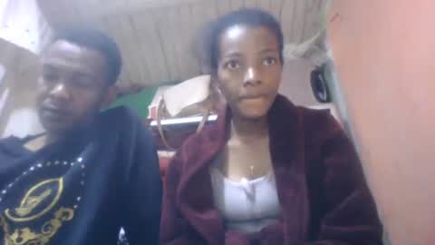 elodynarcisse online show from 11-21-25, 04:11