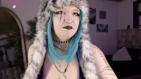 Snapshot of eloisee_ chatting on 05-07-26, 08:36 Eloise . online show from 05-07-26, 08:36