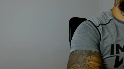 elosocazador online show from 10-25-25, 06:46