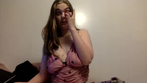 Daddy Emmy online show from 04-25-26, 04:15
