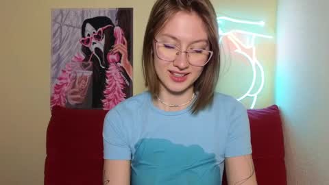 Snapshot of elsaangel chatting on 02-16-25, 12:41 elsaangel online show from 02-16-25, 12:41