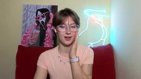 Snapshot of elsaangel chatting on 09-20-25, 02:34 elsaangel online show from 09-20-25, 02:34