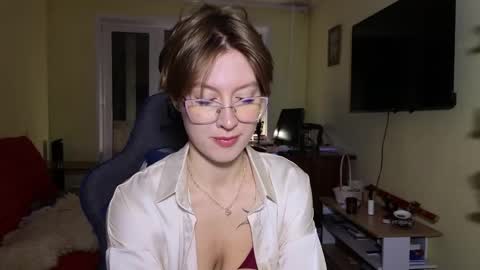 Snapshot of elsaangel chatting on 10-26-25, 09:10 elsaangel online show from 10-26-25, 09:10