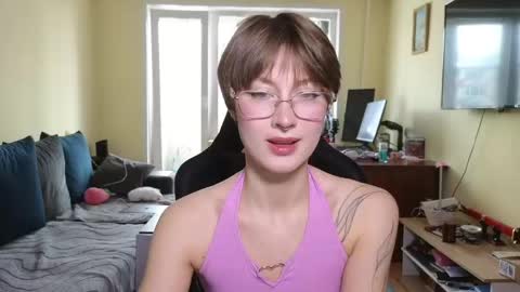 elsaangel online show from 04-16-26, 06:03