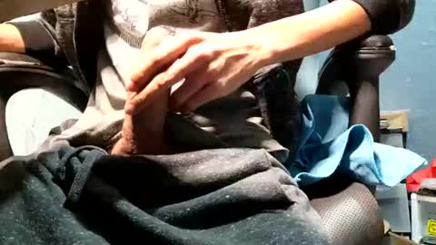 elvergg1 online show from 12-25-24, 10:06