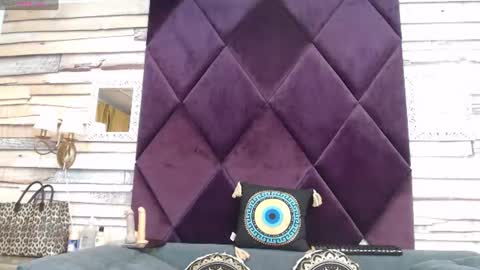 elvirazoi online show from 07-21-26, 06:27