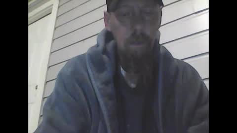 Snapshot of elwooood7 chatting on 12-14-24, 12:23 elwooood7 online show from 12-14-24, 12:23
