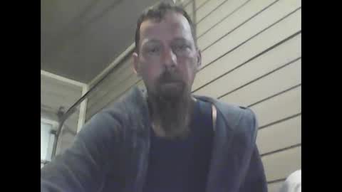 Snapshot of elwooood7 chatting on 12-23-24, 11:36 elwooood7 online show from 12-23-24, 11:36