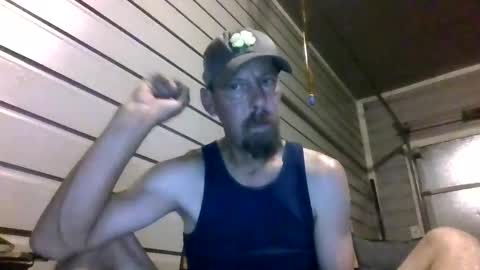 Snapshot of elwooood7 chatting on 09-28-25, 12:21 elwooood7 online show from 09-28-25, 12:21