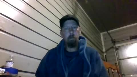 Snapshot of elwooood7 chatting on 11-02-25, 11:34 elwooood7 online show from 11-02-25, 11:34