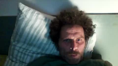 elyjahoye online show from 12-15-25, 08:35