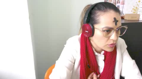 Snapshot of elyra_fox chatting on 02-18-26, 03:41 elyra_fox online show from 02-18-26, 03:41