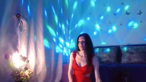 Snapshot of elysasun chatting on 04-28-26, 07:52 Elisa online show from 04-28-26, 07:52