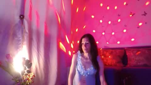 Snapshot of elysasun chatting on 05-10-26, 04:45 Elisa online show from 05-10-26, 04:45