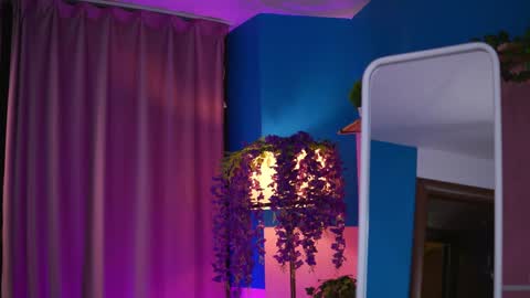 Elyssa online show from 04-17-26, 06:22