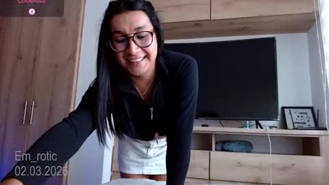 Snapshot of em_rotic chatting on 03-02-26, 08:37 Emilia online show from 03-02-26, 08:37