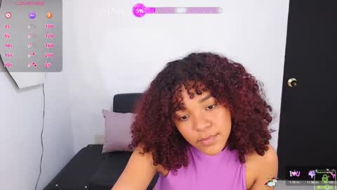 Snapshot of ema__miller chatting on 01-24-25, 12:20 ema__miller online show from 01-24-25, 12:20
