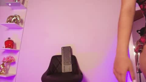 Snapshot of ema_parkerr chatting on 02-28-26, 08:43 ema_parkerr online show from 02-28-26, 08:43